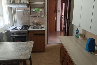 Apartament cu 2 camere decomandat în Eroii Revoluției - 6