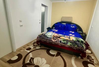 Casă individuală cu 9 camere cu Teren 600 Mp în Central