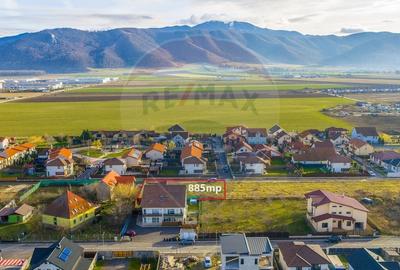 Teren Construcții intravilan de 885 mp, în Central - 15