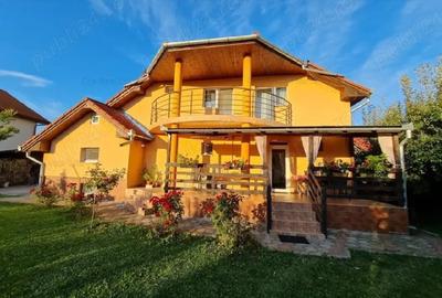 Casă cu Teren 618 Mp în Sântana de Mureș - 2