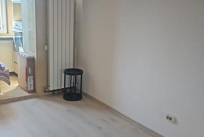 Apartament cu 2 camere decomandat în Ampoi 3 - 5