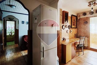 Apartament cu 3 camere semidecomandat, mobilat în Rogerius - 7