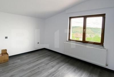 Casă cu 3 camere în Juc-Herghelie