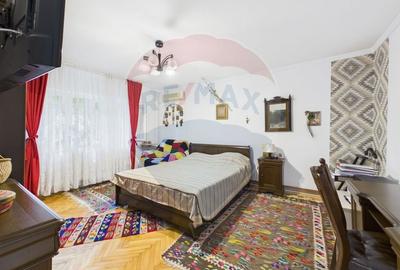 Apartament cu 4 camere semidecomandat, mobilat în 13 Septembrie - 17