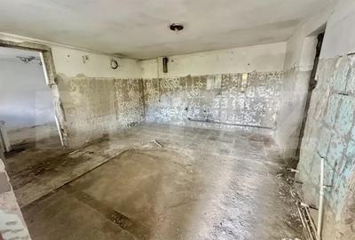Casă cu 5 camere cu Garaj în Central - 6