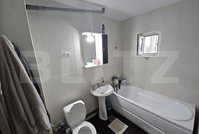 Apartament cu 3 camere decomandat, mobilat în Nicolina - 9