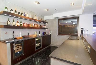 Apartament cu 4 camere decomandat în Nordului - 2