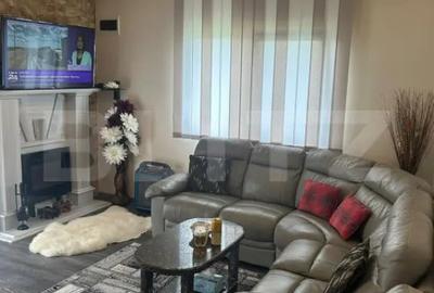 Casă cu 4 camere cu Teren 1800 Mp în Central