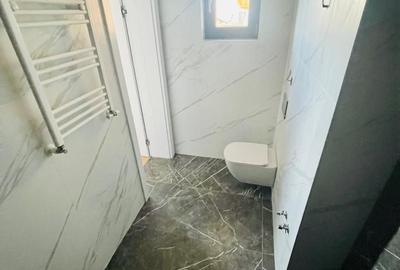 Casă cu 4 camere în Crevedia