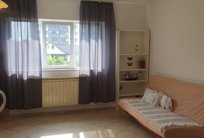 Apartament cu 2 camere în Calea Romanului
