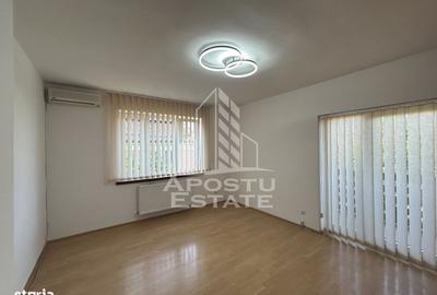 Spațiu comercial, de 200 mp, în Șagului