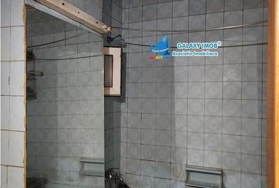 Apartament cu 3 camere decomandat în Pantelimon