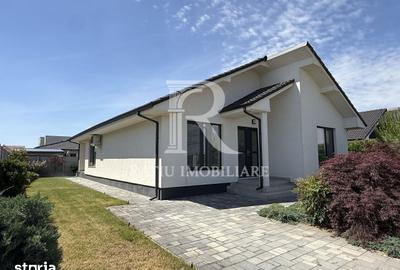 Casă cu 4 camere cu Teren 440 Mp în Nufărul