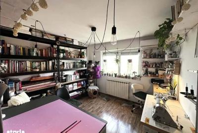 Apartament cu 4 camere în Micro 16