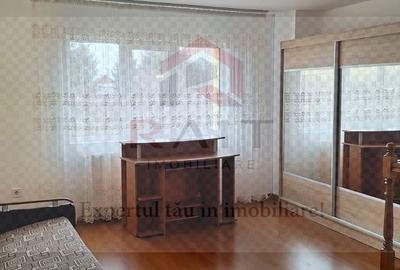 Casă cu 4 camere cu Teren 100 Mp în Central - 6
