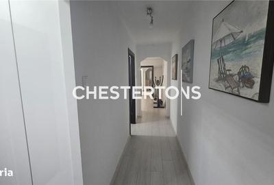 Apartament cu 3 camere în Gorjului