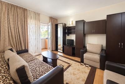 Apartament cu 2 camere decomandat, mobilat în Dacia