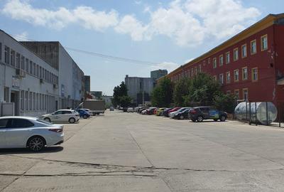 Spațiu industrial, de 1,800 mp, în CET - 11