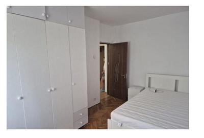 Apartament cu 3 camere în Iancului