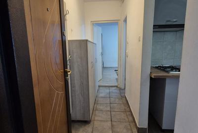Apartament cu 2 camere nedecomandat, mobilat în Cedonia