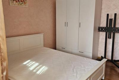 Apartament cu 2 camere decomandat în Precista - 3