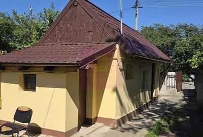 Casă cu 2 camere cu Teren 125 Mp în Central