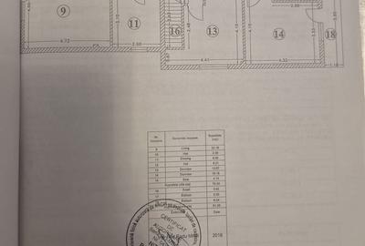 Casă cu 4 camere în Central - 1