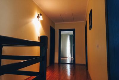 Casă individuală cu 5 camere cu Garaj în Trivale - 11