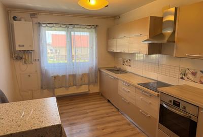 Apartament cu 3 camere decomandat în Central - 6