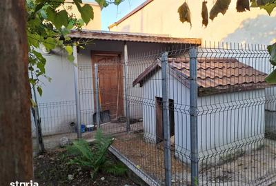 Casă cu 3 camere cu Teren 200 Mp în Rahova - 1