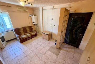 Apartament cu 2 camere decomandat în Rovine - 8