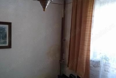 Apartament cu 3 camere semidecomandat în Mărăcineanu - 1