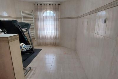 Casă individuală cu 6 camere cu Garaj în Exterior Est - 14