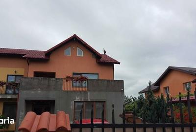 Casă cu 4 camere cu Teren 225 Mp în Bărcănești - 6