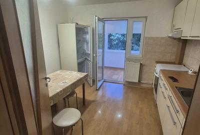 Apartament cu 2 camere decomandat în Luncă