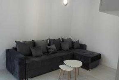 Apartament cu 2 camere decomandat în Vest