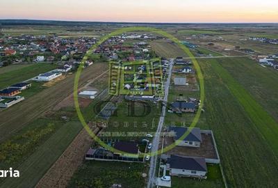 Teren de 511 mp, în Sânmartin