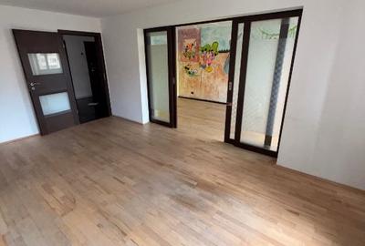 Apartament cu 4 camere decomandat, mobilat în Crângași - 3