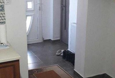 Casă cu 3 camere în Central