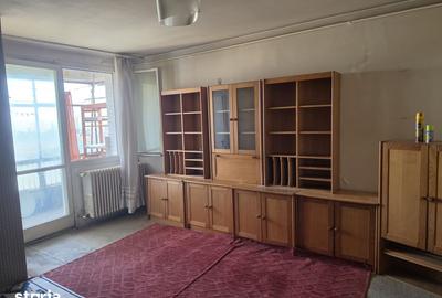 Garsonieră semidecomandată în Vatra Luminoasă