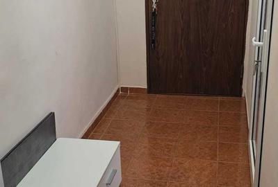 Apartament cu 2 camere decomandat în Rogerius