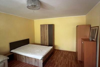 Garsonieră decomandată în Decebal - 8