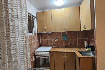 Apartament cu 2 camere semidecomandat în Șagului