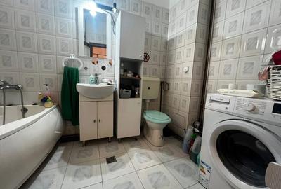 Casă cu 3 camere în Intim - 1