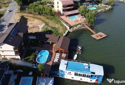 Casă cu 10 camere în Central