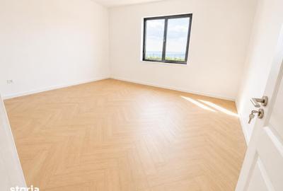 Casă cu 4 camere cu Teren 550 Mp în Miroslava