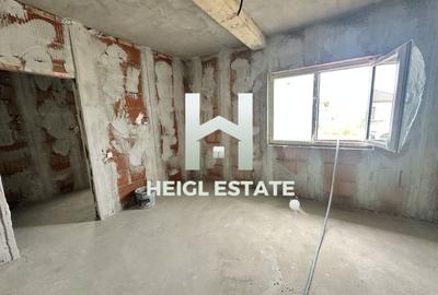 Casă individuală cu 4 camere cu Canalizare în Moșnița Nouă