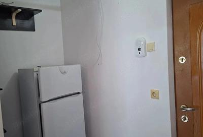 Garsonieră decomandată în - 6