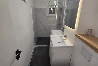 Apartament cu 2 camere decomandat în Răcădău