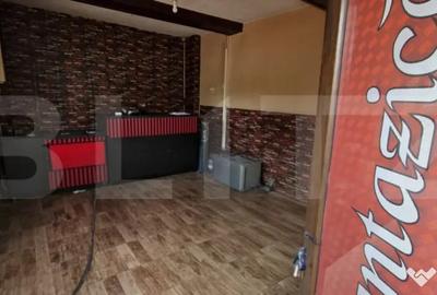 Spațiu comercial, de 45 mp, în Central - 1